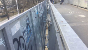 Rybářské pruty na mostě ohrožovaly olomoucké řidiče