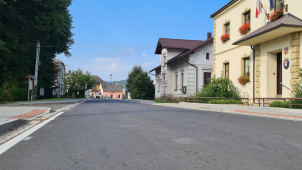 Po nové silnici jezdí řidiči přes Rudu nad Moravou