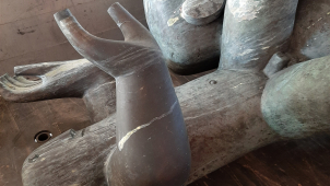 Kdo poničil svatého Kryštofa? Policie pátrá po bílé dodávce