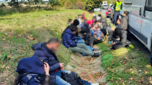 Syřané skončili v Mohelnici, přeplněnou dodávku zajistila policie