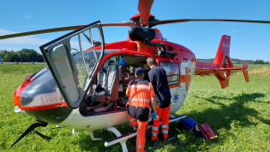 Při bouračce zahynul osmnáctiletý mladík. Příčina nehody je v šetření
