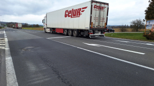 Uzávěra u Mohelnice. Řidiče čeká objížďka přes hory