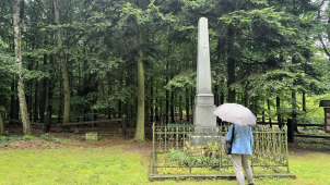 Pohřebiště napoleonských vojáků u Veselíčka se dočká nového plotu