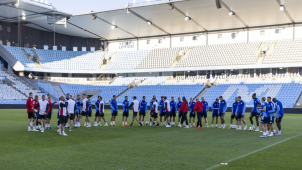 Boj o postup začínají fotbalisté SK Sigma ve Švédsku