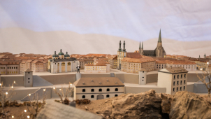 Den v Šantovce: betlém s Brücknerem, Tarja i otevření Popeyes