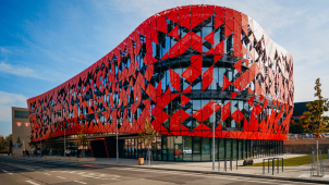 Univerzita otevřela moderní centrum pro budoucí zdravotníky