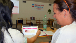 Prostějovská nemocnice bude lépe komunikovat s neslyšícími