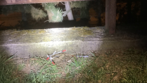 Opilec překonal rekord a odhozené stříkačky