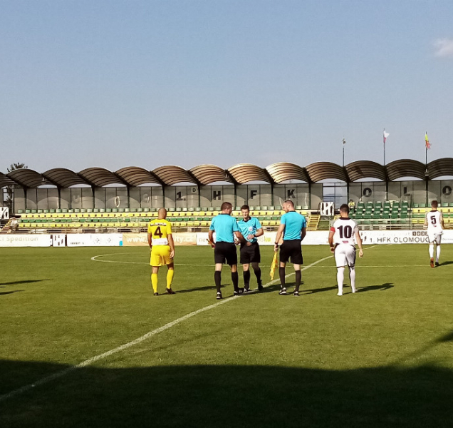 Holice začala sezónu domácí prohrou