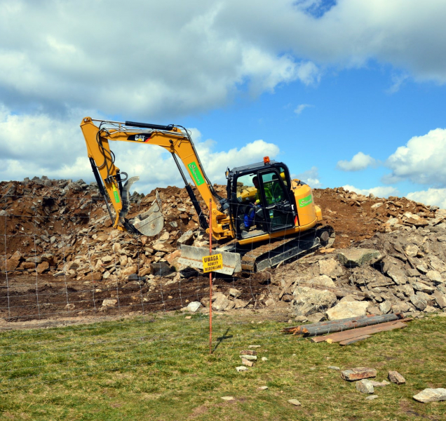 Bagry se zakously do Králického Sněžníku, stavba rozhledny začala