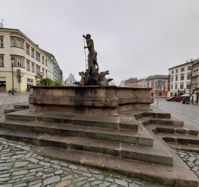 Historie olomouckých kašen: Neptunova kašna