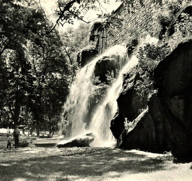 Vodopád v Bezručových sadech od jara nebude! Kdy ho spustí?