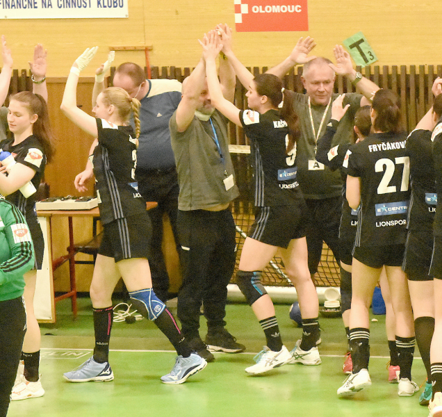 Házenkářky DHK Zora si poradily se Zlínem