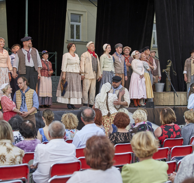 Venkovní divadelní scény v Olomouci skončily, přilákaly davy
