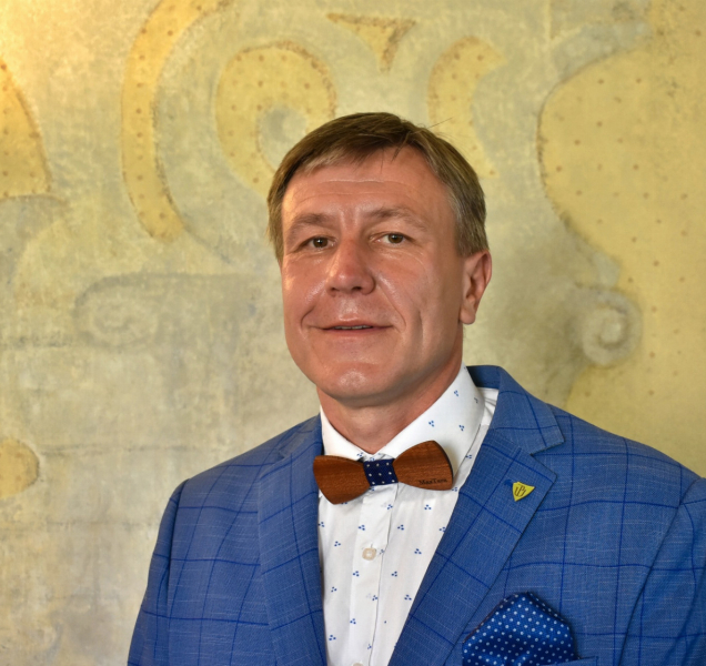 Děkanem FZV Univerzity Palackého je nově Jiří Vévoda