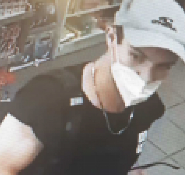 Policisté pátrají po totožnosti muže a ženy