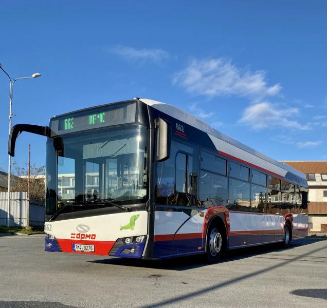 Nové autobusy dopravního podniku vyjely do ulic Olomouce