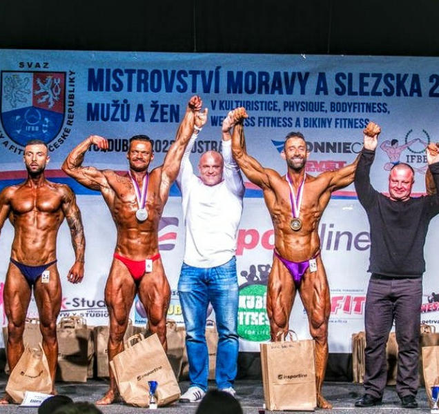 Kulturista Patrik Šerý získal bronz