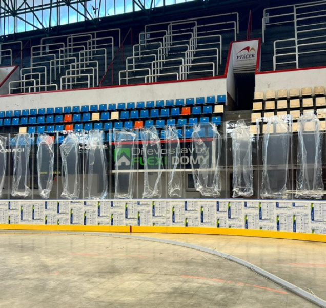 Zimní stadion má nové mantinely