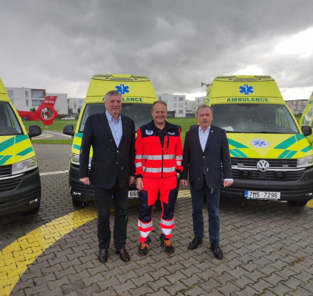 Kraj pokračuje v modernizaci vozového parku zdravotníky