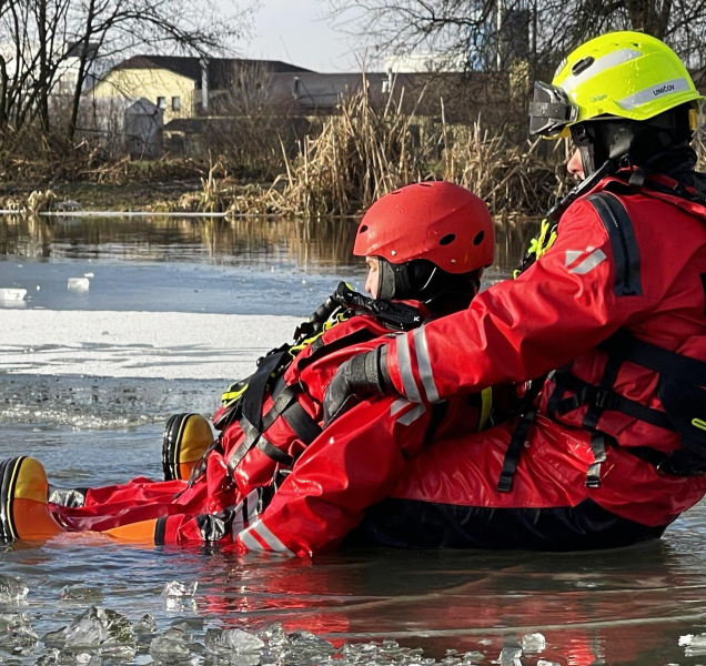 U Moravy našli utonulého člověka. Byla to pohřešovaná žena