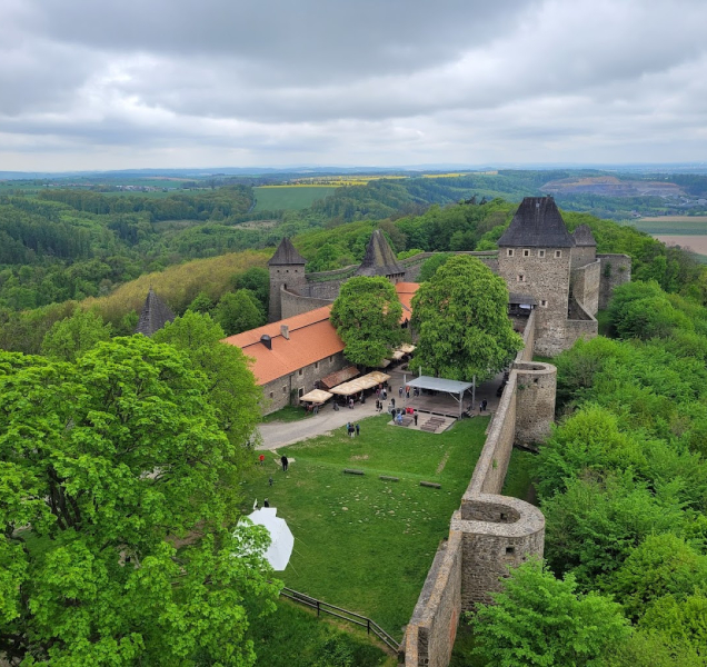 Od začátku března startuje sezóna na hradě Helfštýně, otvírá i Bouzov