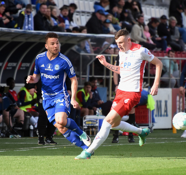 Fotbalisté SK Sigma prohráli s Pardubicemi