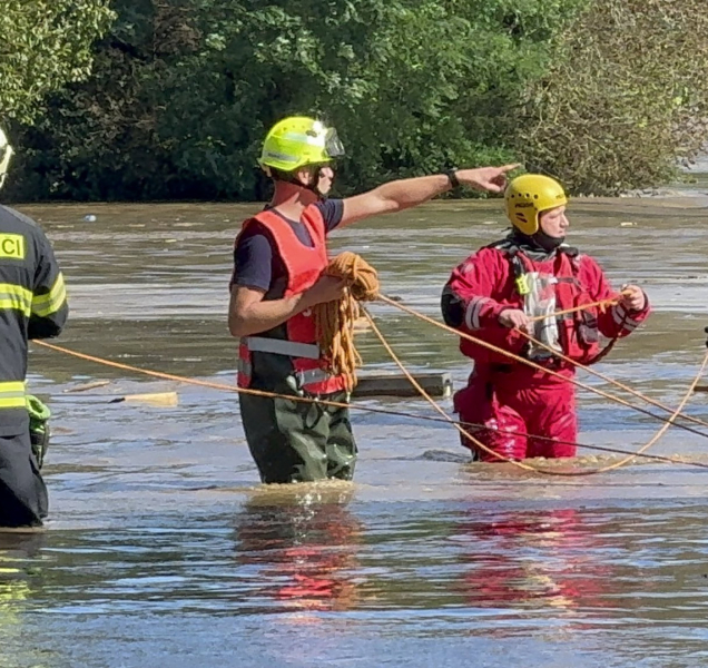 Záchranáři hledali tři hodiny dívky, oznámení bylo falešné