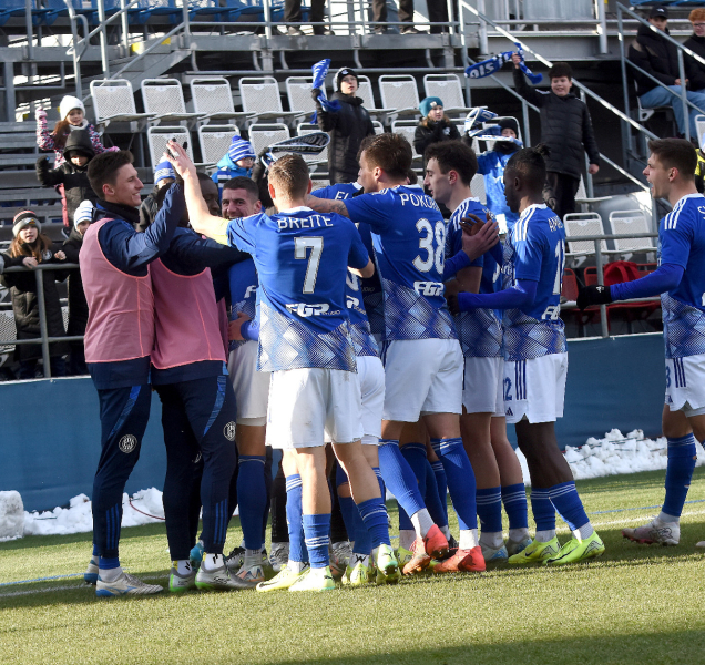 Fotbalisté SK Sigma přejeli Pardubice