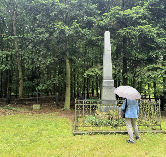 Pohřebiště napoleonských vojáků u Veselíčka se dočká nového plotu