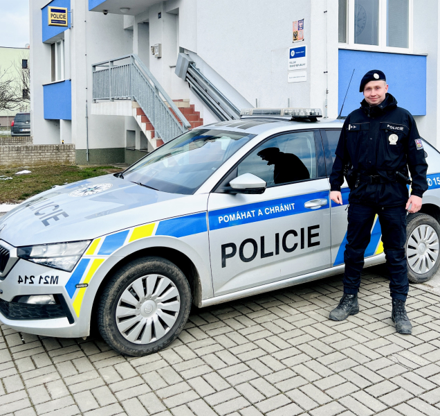 Policista zachránil seniorovi život