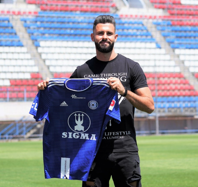 Yunis prodloužil smlouvu v SK Sigma