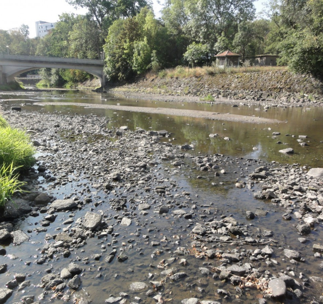 Průtoky v řekách klesají pod čtvrtinu červencových normálů