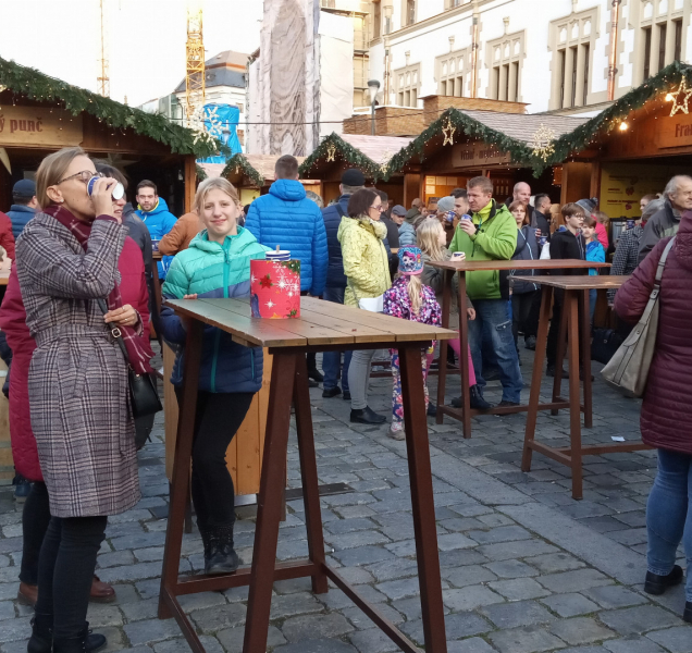 Táhnou olomoucké vánoční trhy?