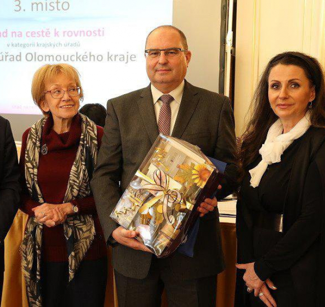 Krajský úřad uspěl v soutěži Kraj na cestě k rovnosti