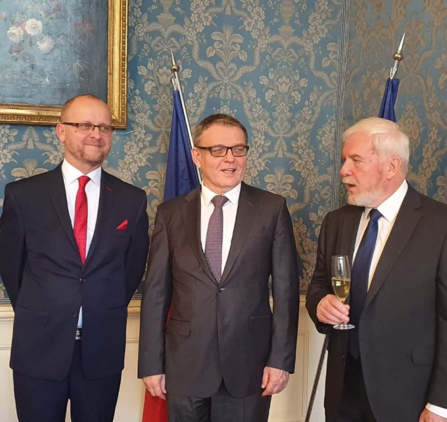 Staněk ho odvolal, nový ministr ho vyznamenal