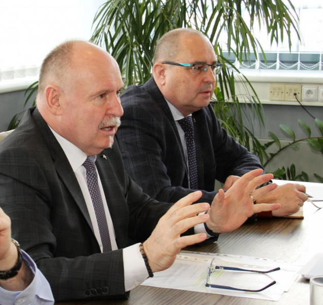 Kraj reaguje na vyhlášený nouzový stav