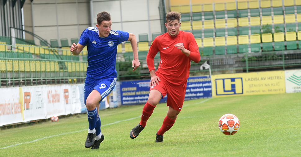 Starší dorost SK Sigma hrál v Holici s Brnem