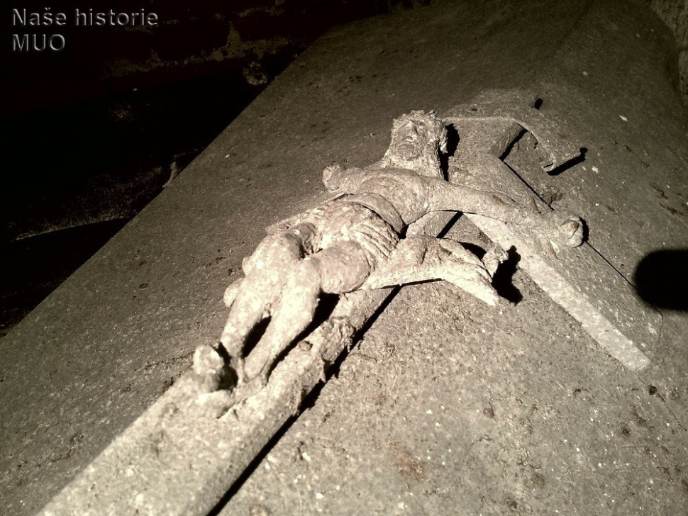 V podzemí katedrály je mnohem více, než odborníci čekali