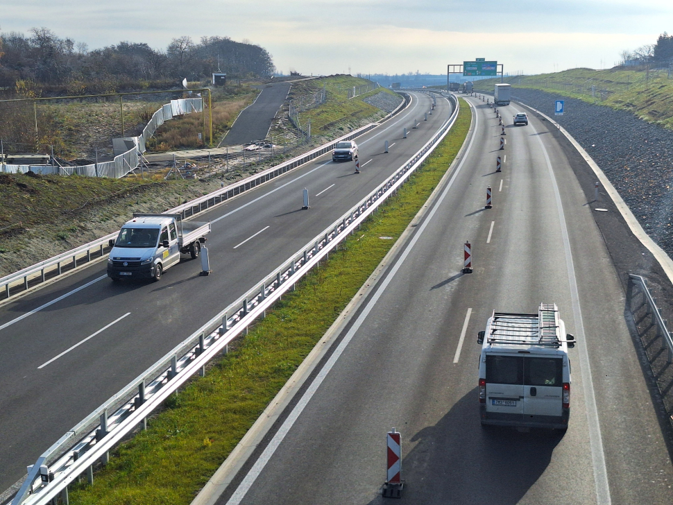 Řidiči se dočkali chybějícího úseku dálnice