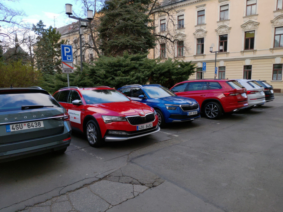 Olomouckým seniorům pomohou dobrovolníci v zapůjčených vozech